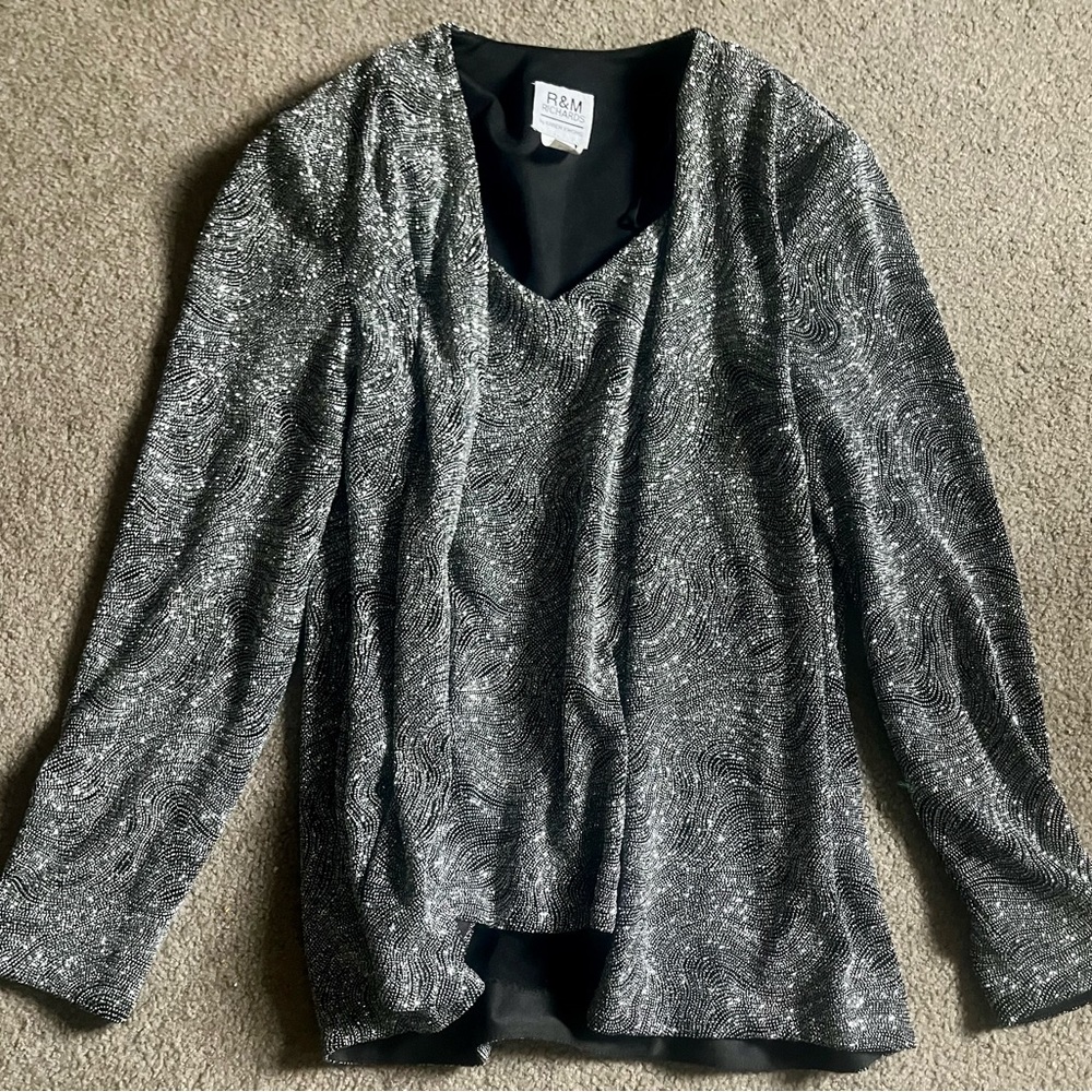 Women’s dress shirt